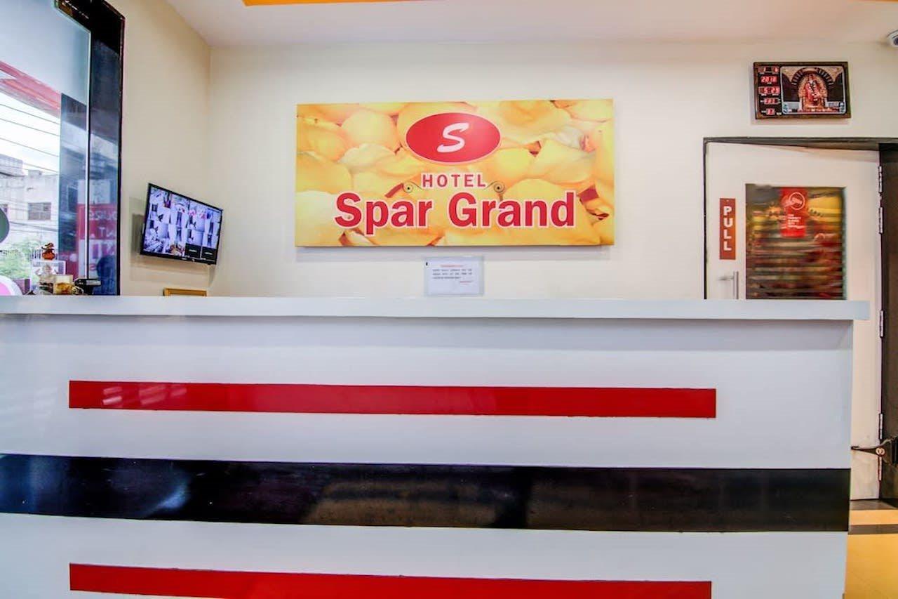 Oyo 5362 Hotel Spar Grand Вішакхапатнам Екстер'єр фото